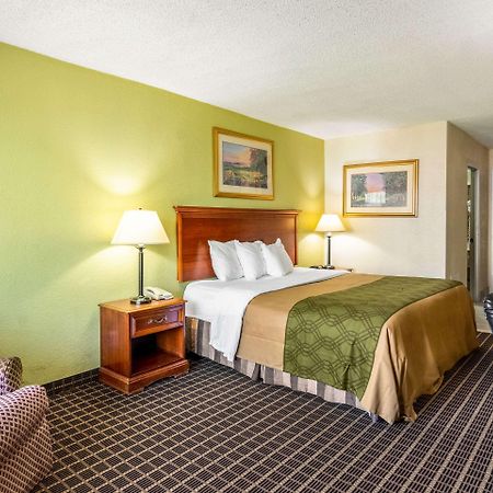 Rodeway Inn Central Richmond Eksteriør billede